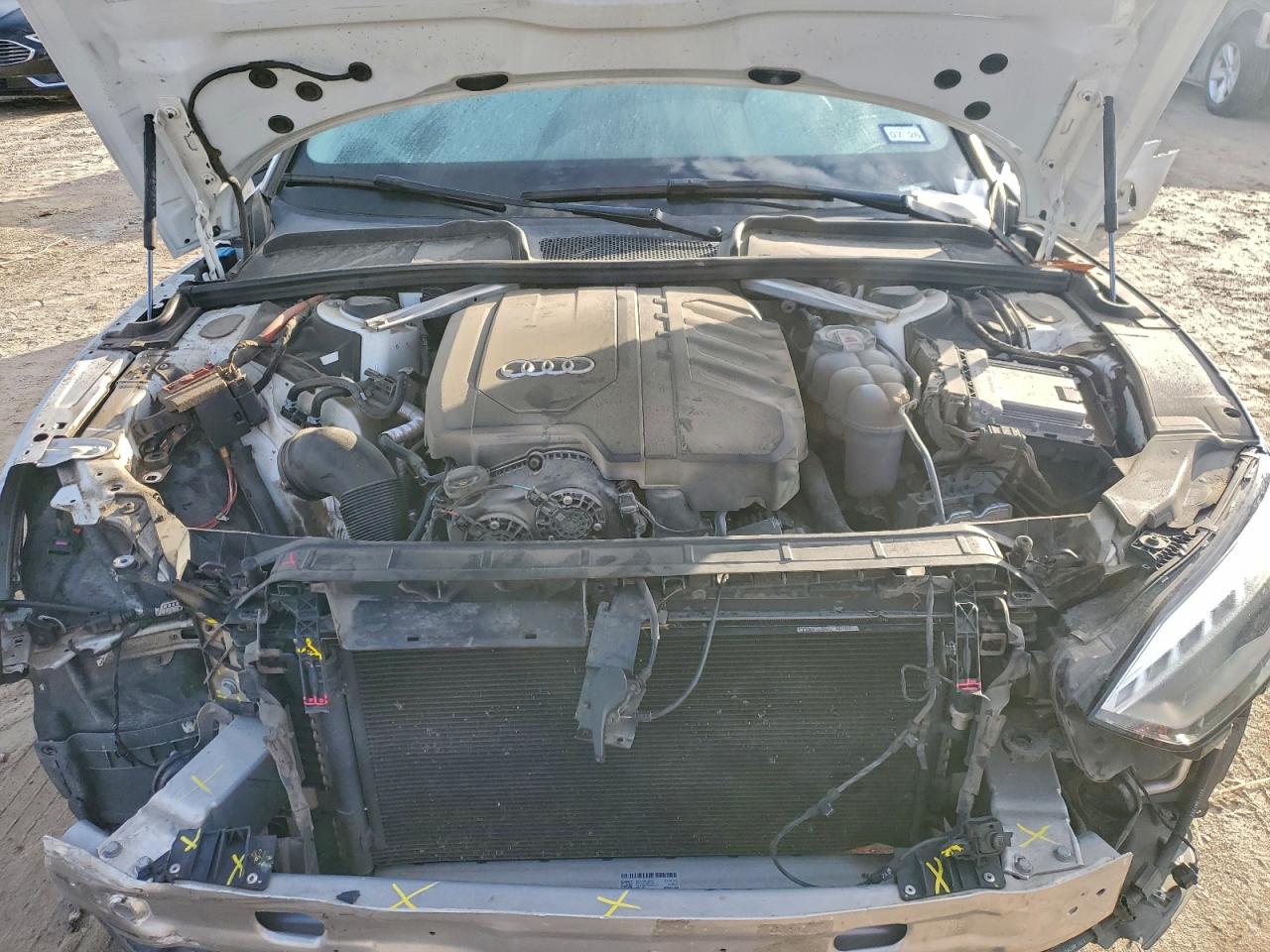 Фото: WAUCBCF57NA005156