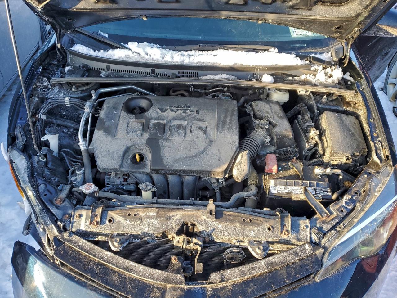 2018 Toyota Corolla L VIN: 2T1BURHE8JC102249 Lot: 95132245