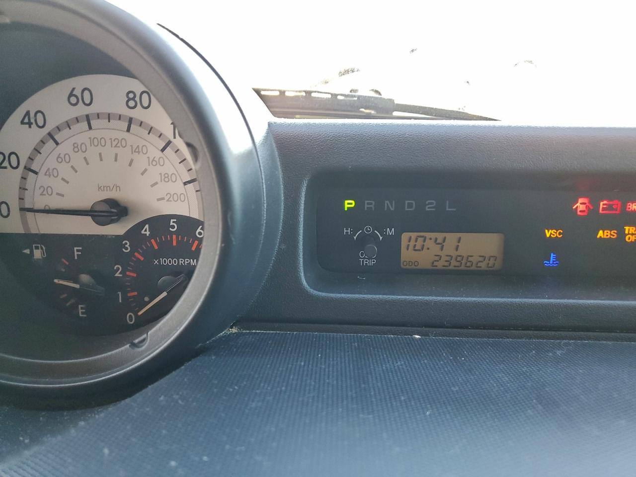 2005 Toyota Scion Xb VIN: JTLKT324854020860 Lot: 96391425