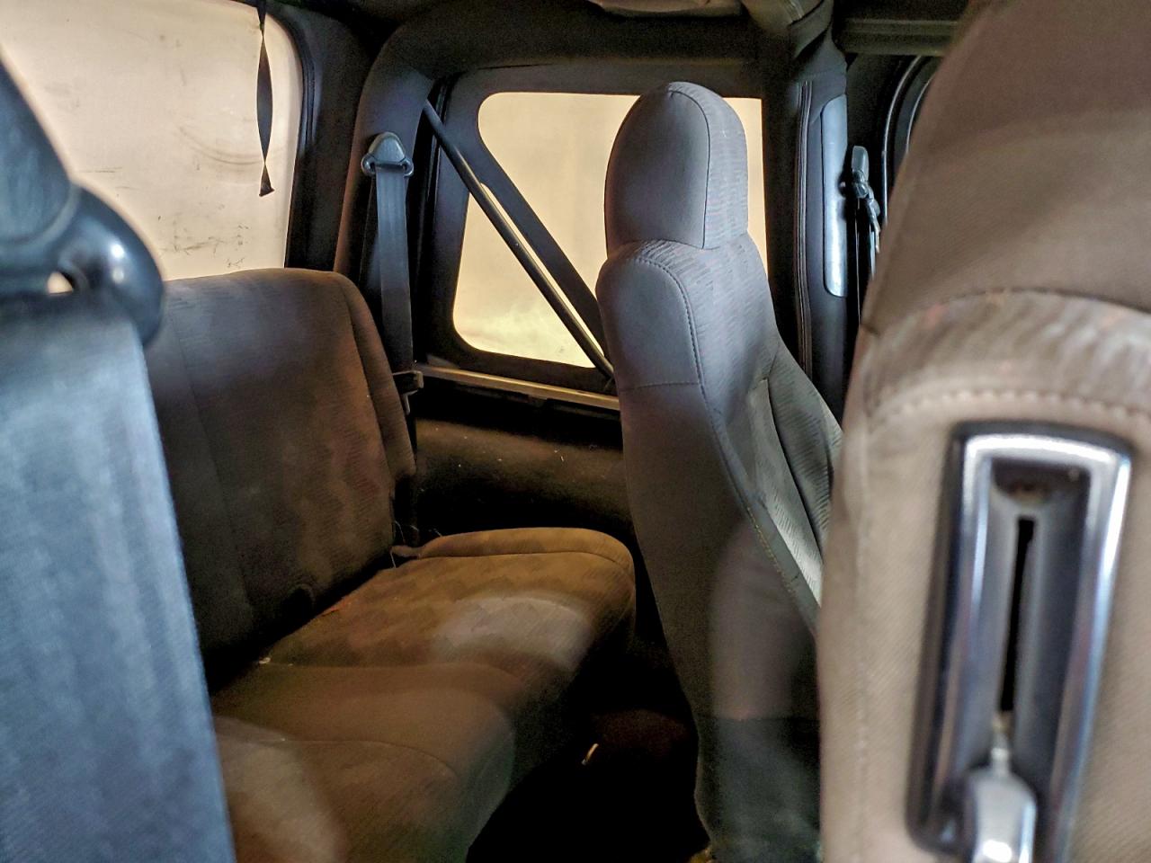 2004 Jeep Wrangler X VIN: 1J4FA39S94P750064 Lot: 95093005