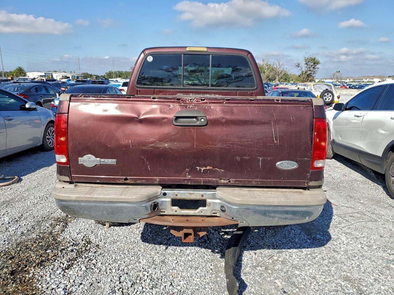 2003 Ford F250 Super Duty VIN: 1FTNW21LX3EC62737 Lot: 96249135