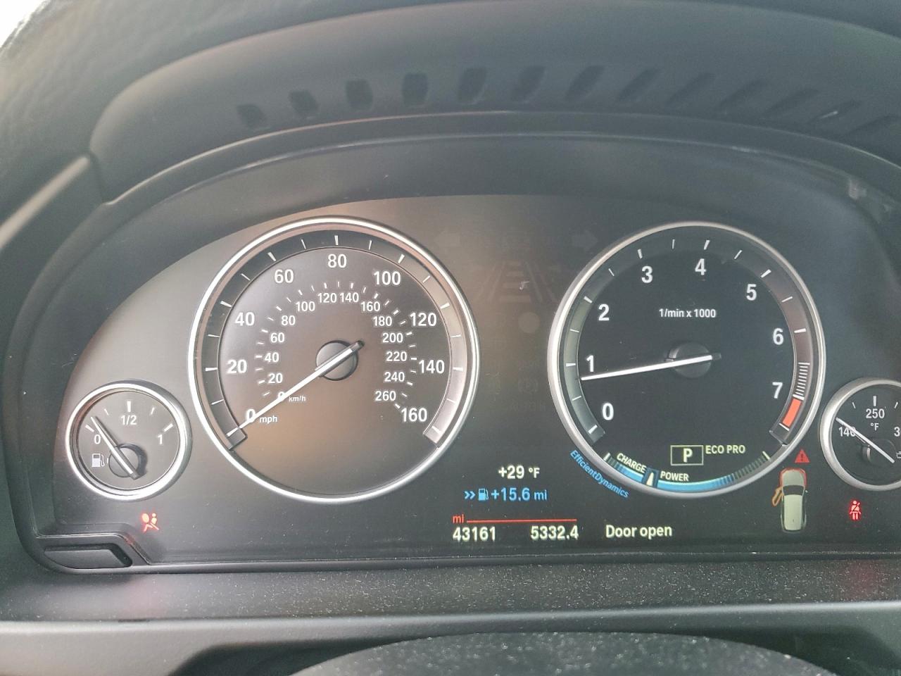 Фото: 5UXKR0C35H0V78142