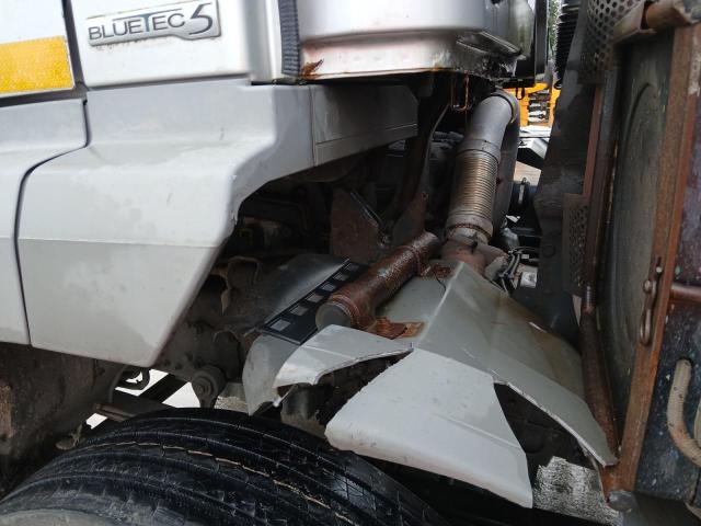 2011 MERCEDES BENZ AXOR