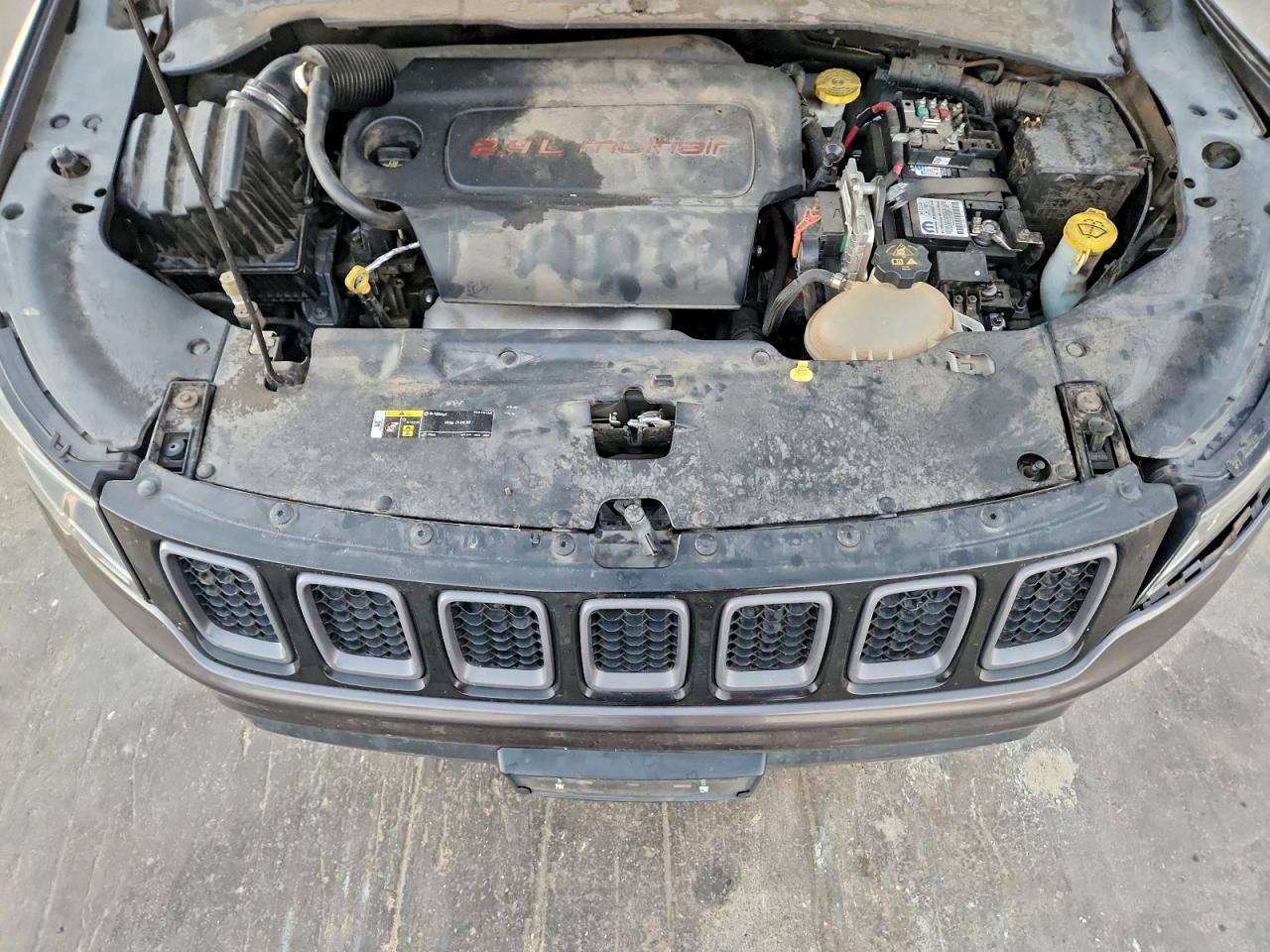 2019 Jeep Compass Trailhawk VIN: 3C4NJDDB8KT816739 Lot: 98015365