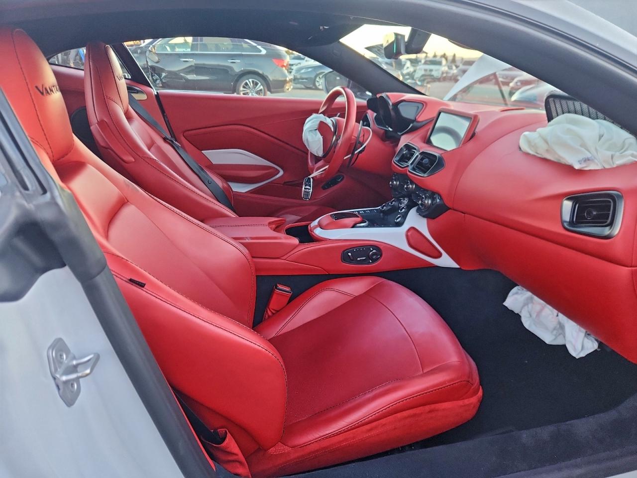 2019 Aston Martin Vantage VIN: SCFSMGAW0KGN01121 Lot: 95529645