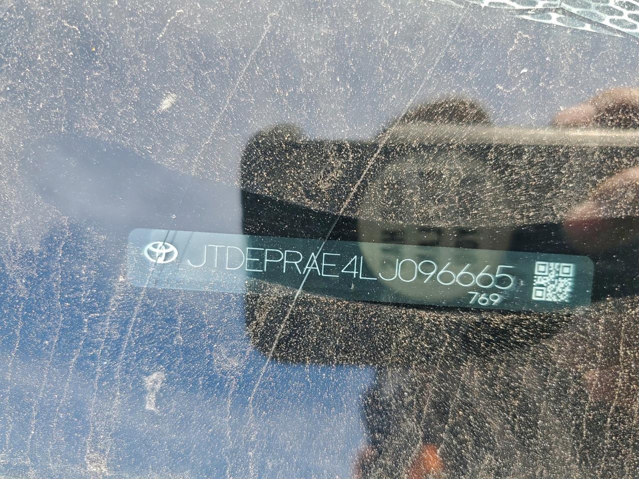 2020 Toyota Corolla Le VIN: JTDEPRAE4LJ096665 Lot: 96033915