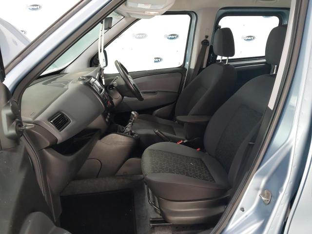 2011 FIAT DOBLO