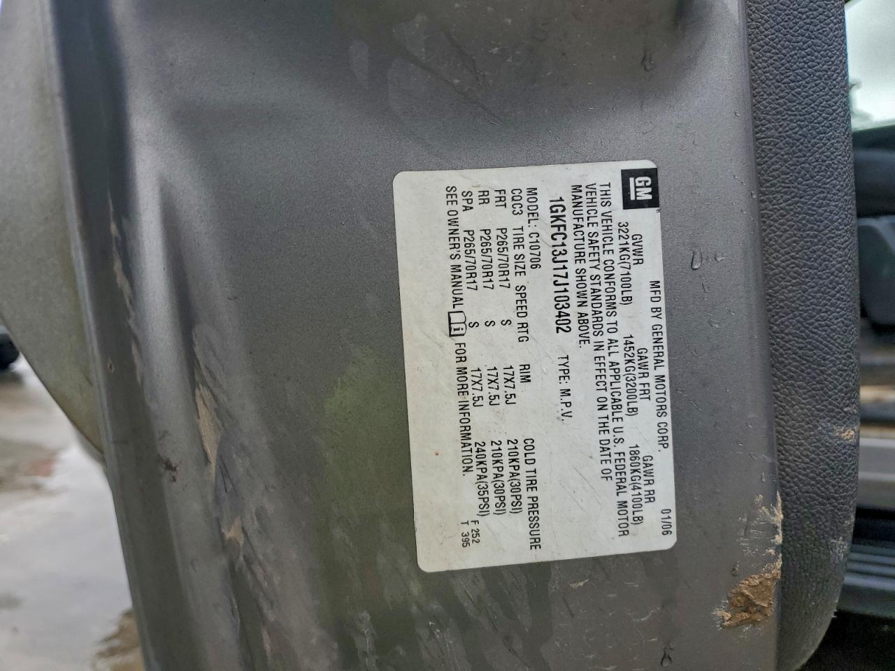 2007 GMC Yukon VIN: 1GKFC13J17J103402 Lot: 94797745