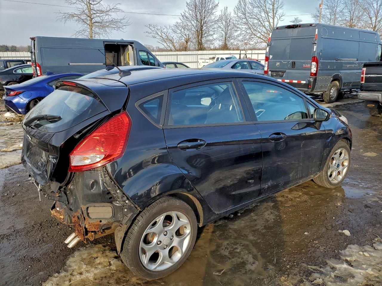 2011 Ford Fiesta Ses VIN: 3FADP4FJ2BM168202 Lot: 96473215