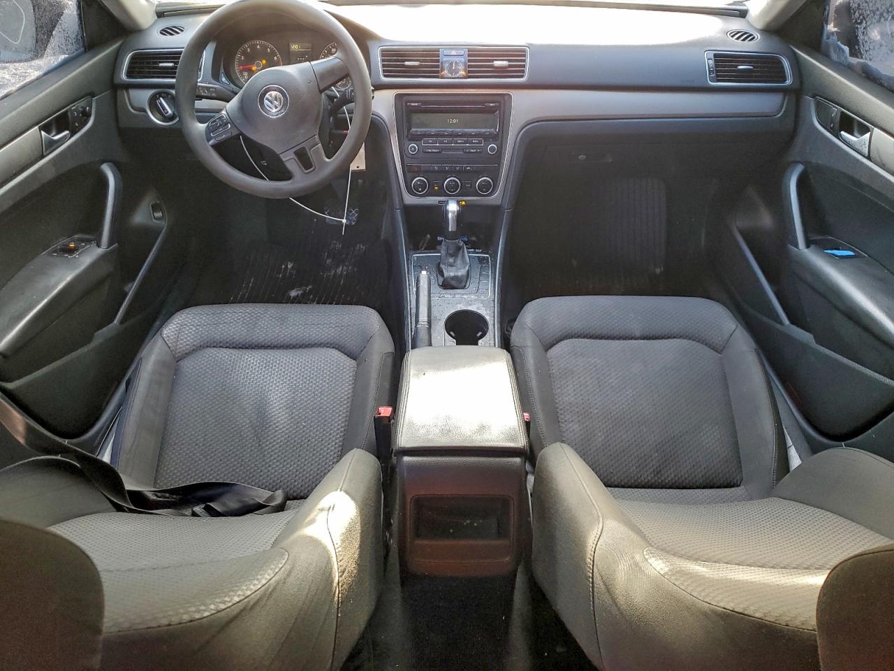 2012 Volkswagen Passat S VIN: 1VWAP7A3XCC073703 Lot: 94462905