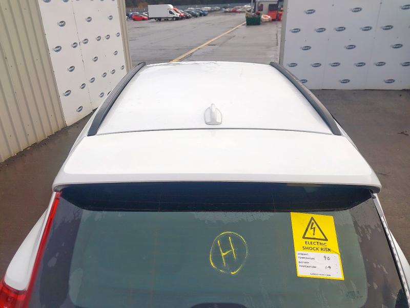 2025 VOLVO XC40 2.0 B3P PLUS DARK 5DR AUTO