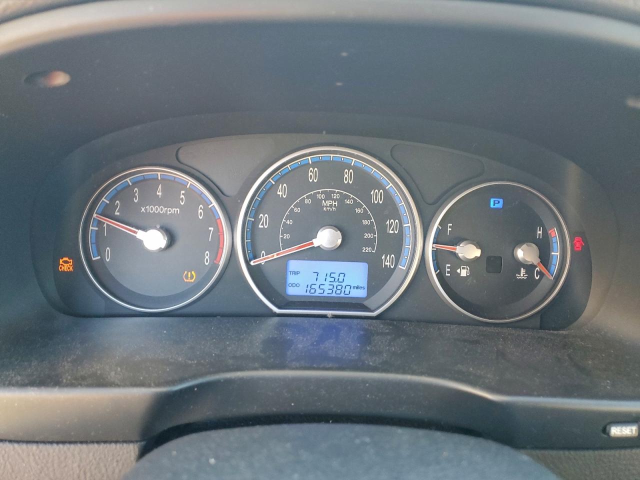 2009 Hyundai Santa Fe Gls VIN: 5NMSG73D39H296446 Lot: 97702105