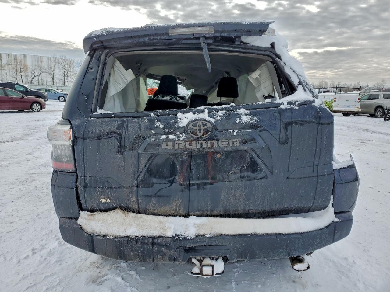 2018 Toyota 4Runner Sr5/Sr5 Premium VIN: JTEBU5JR5J5517768 Lot: 94878305