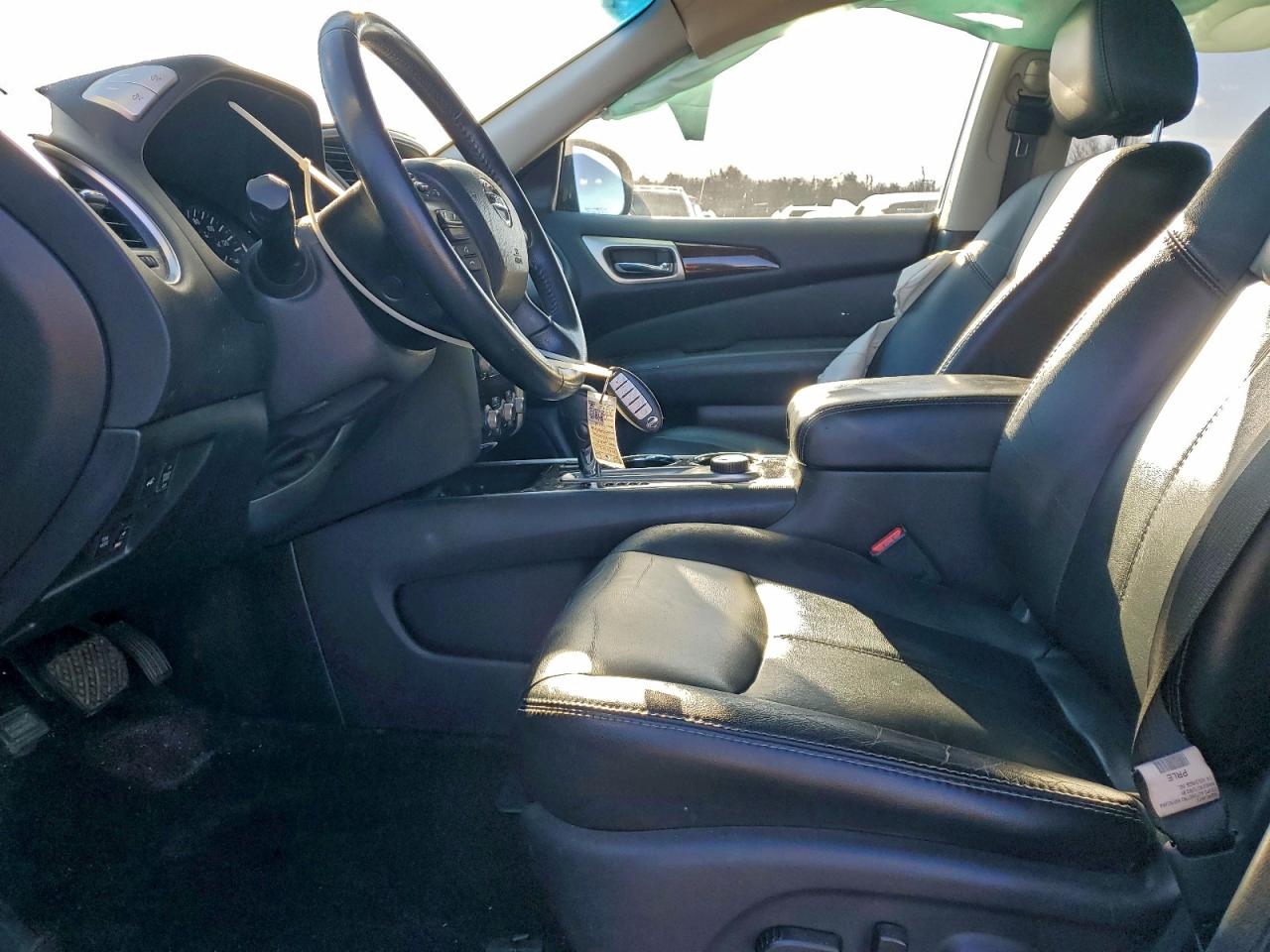 2014 Nissan Pathfinder S VIN: 5N1AR2MM0EC681832 Lot: 94334795