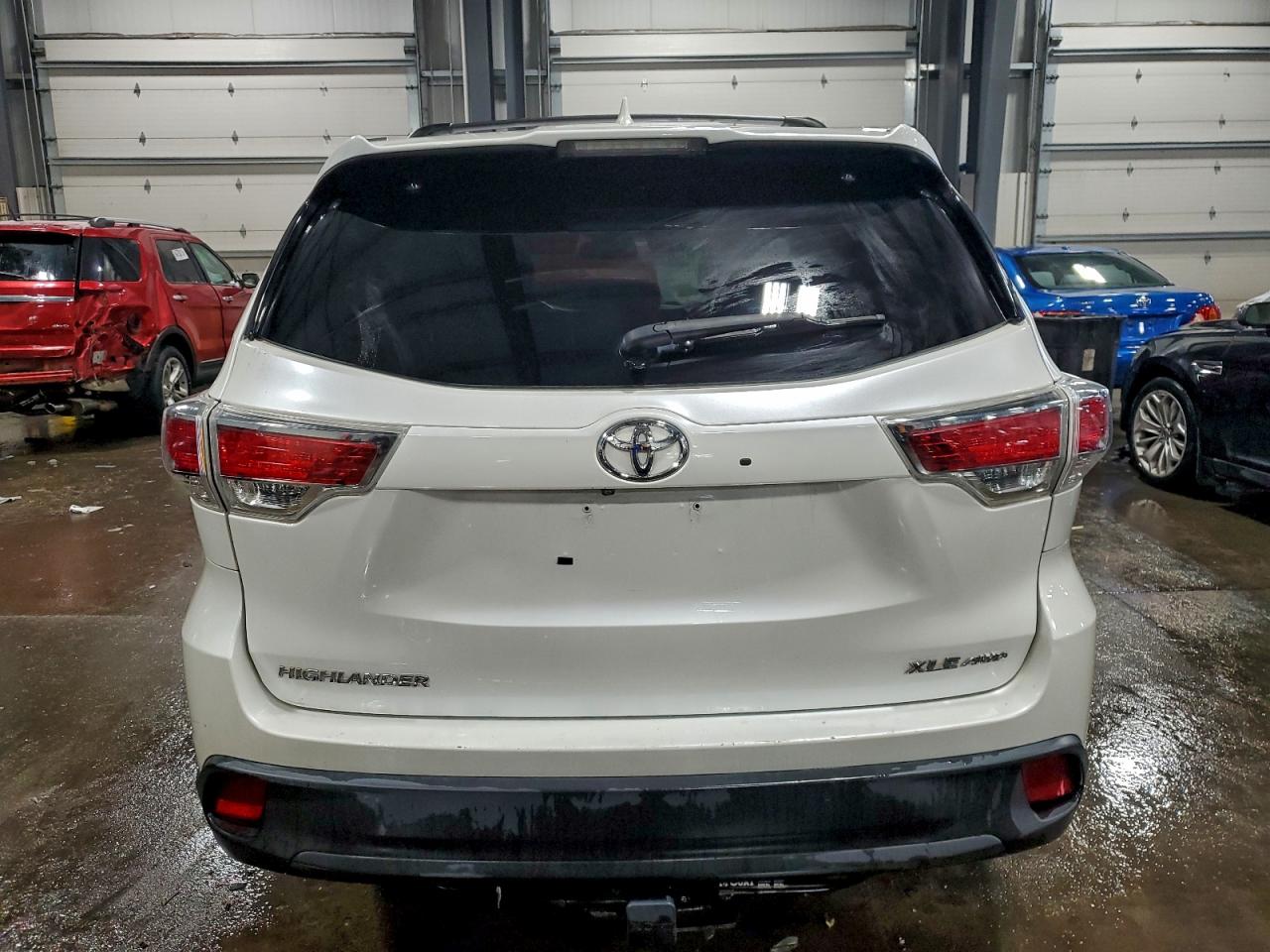 2015 Toyota Highlander Xle VIN: 5TDJKRFH9FS151103 Lot: 94657975