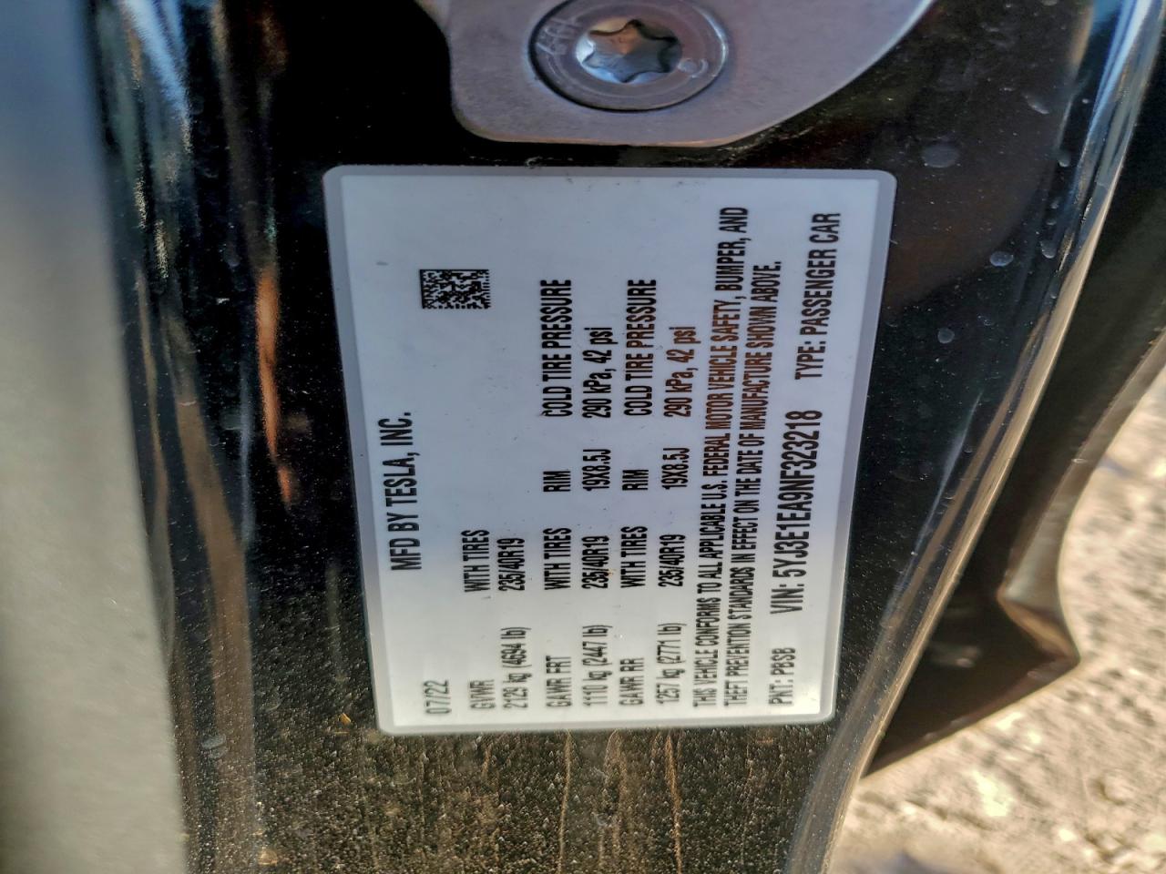 2022 Tesla Model 3 VIN: 5YJ3E1EA9NF323218 Lot: 93991255