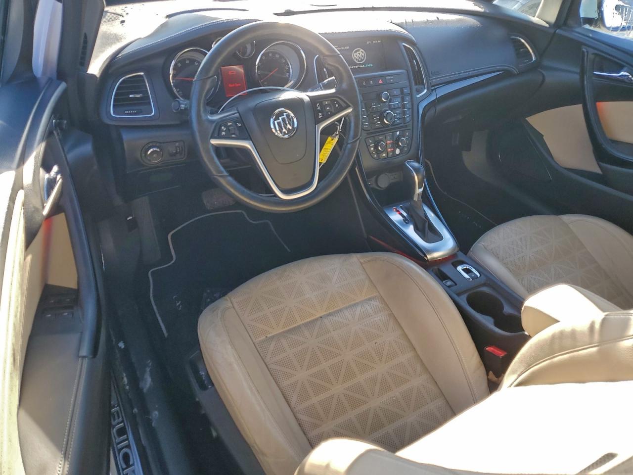 2018 Buick Cascada Premium VIN: W04WH3N57JG089500 Lot: 94768575