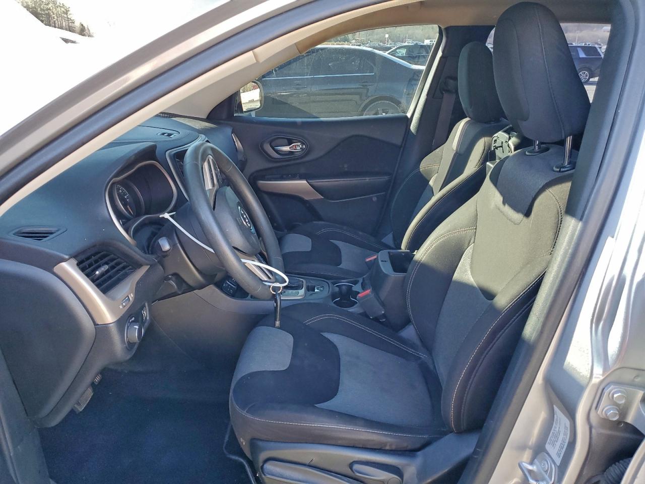 2017 Jeep Cherokee Sport VIN: 1C4PJLAS0HD231420 Lot: 97023595