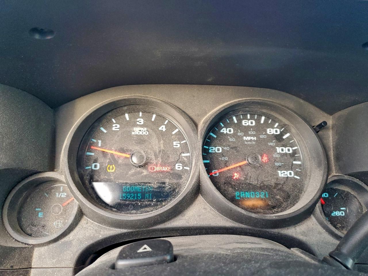 2011 Chevrolet Silverado C1500 VIN: 1GCRCPEAXBZ212458 Lot: 94702135