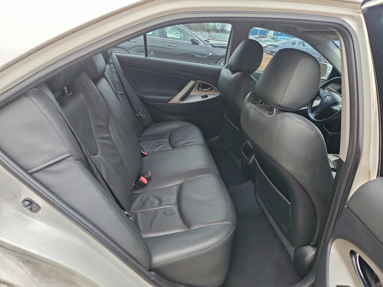 2011 Toyota Camry Base VIN: 4T1BF3EK8BU598414 Lot: 94934505