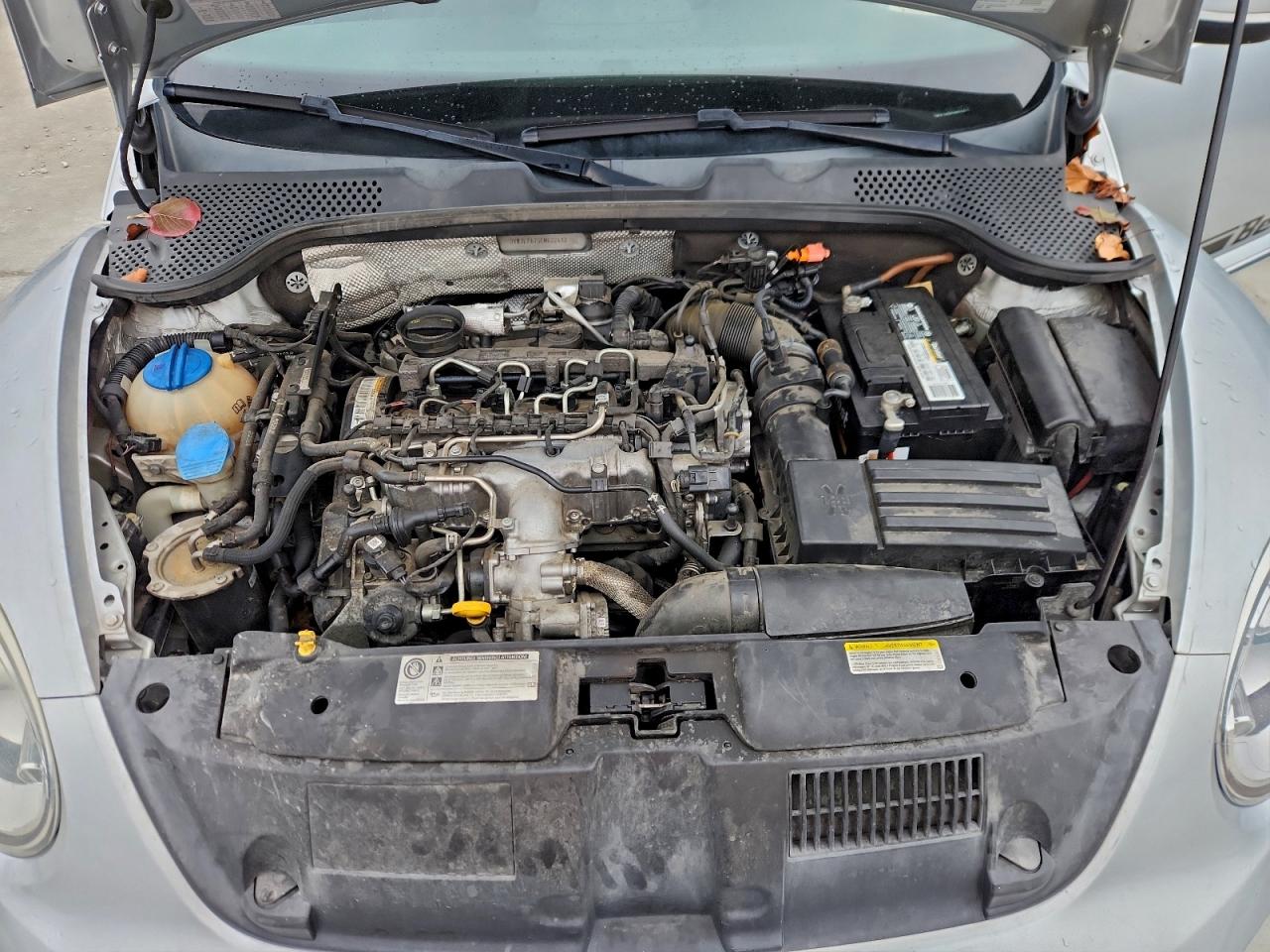 2014 Volkswagen Beetle VIN: 3VWJL7AT5EM632412 Lot: 94750965