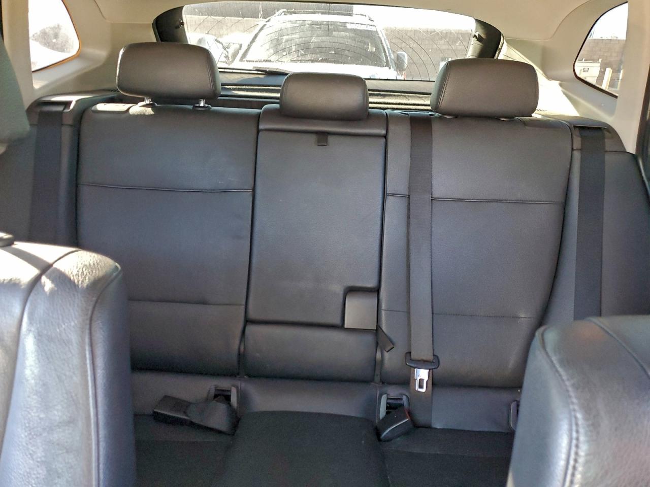 Фото: WBAVM1C55DVW42467