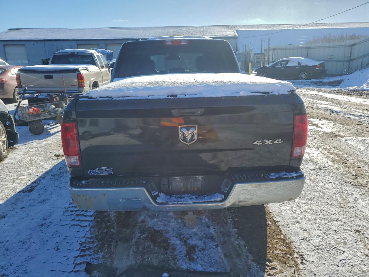 2015 Ram 1500 St VIN: 1C6RR7KG7FS569318 Lot: 94833645