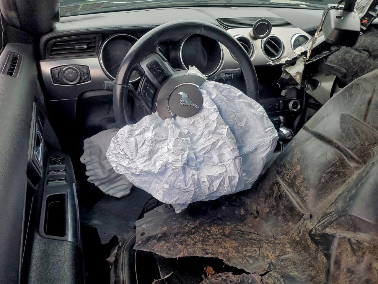 2020 Ford Mustang VIN: 1FATP8UH1L5135685 Lot: 95891185