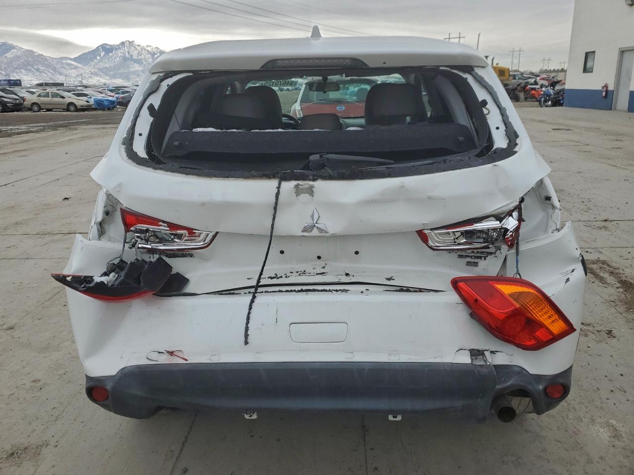 2017 Mitsubishi Outlander Sport Es VIN: JA4AP3AWXHZ063239 Lot: 94675125