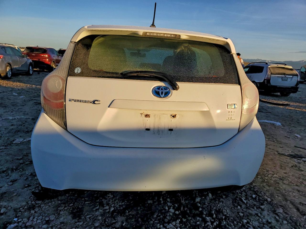 2013 Toyota Prius C VIN: JTDKDTB37D1041263 Lot: 96565065