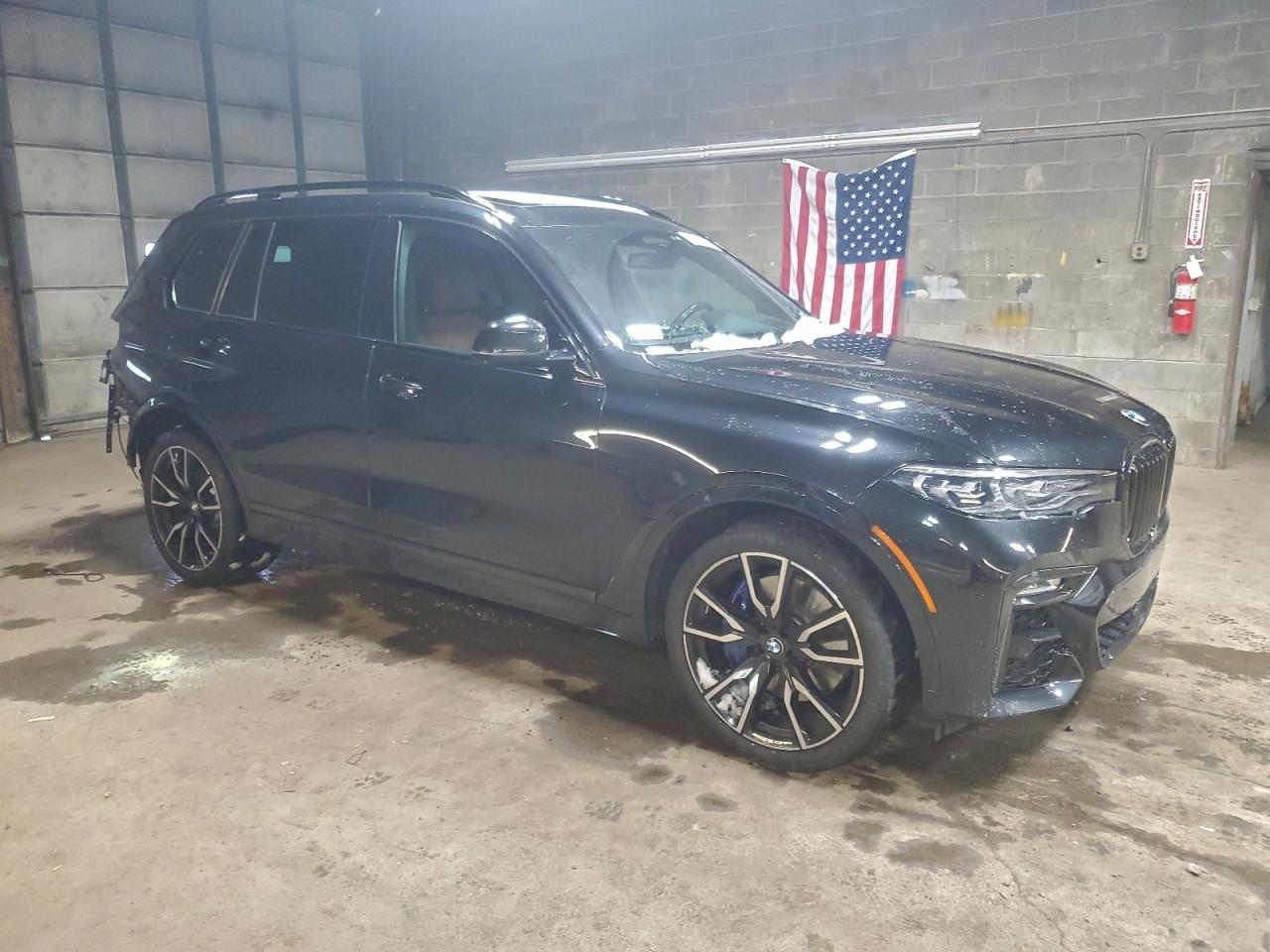 Фото: 5UXCW2C55KL082323