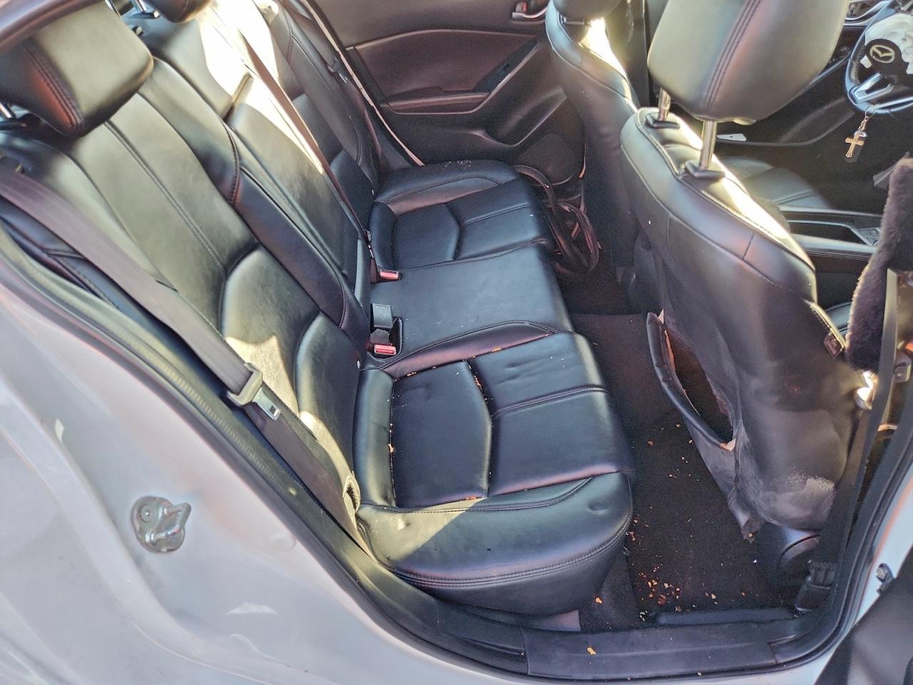 2017 Mazda 3 Touring VIN: JM1BN1V75H1106052 Lot: 96589555