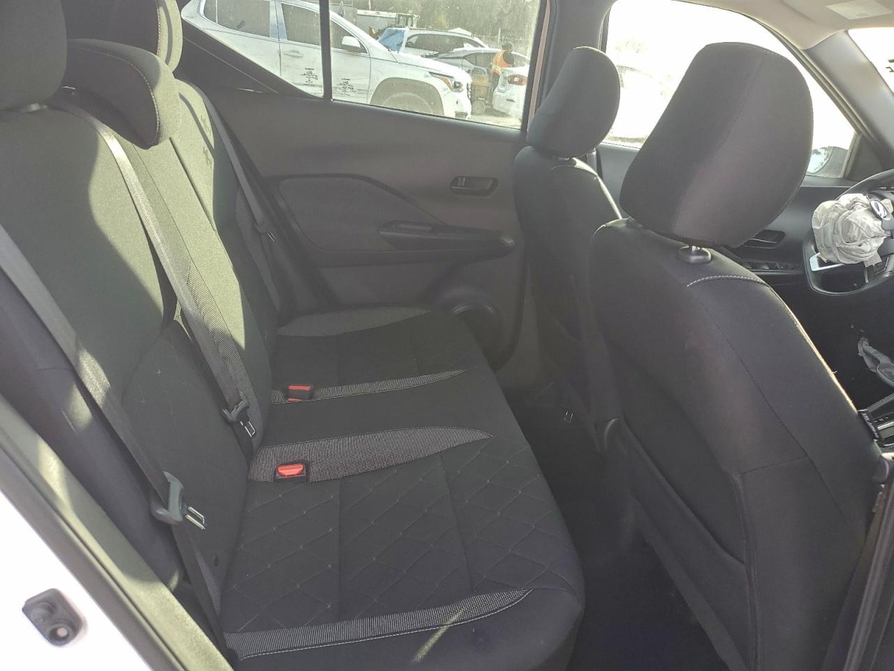 2019 Nissan Kicks S VIN: 3N1CP5CU3KL548815 Lot: 95345325