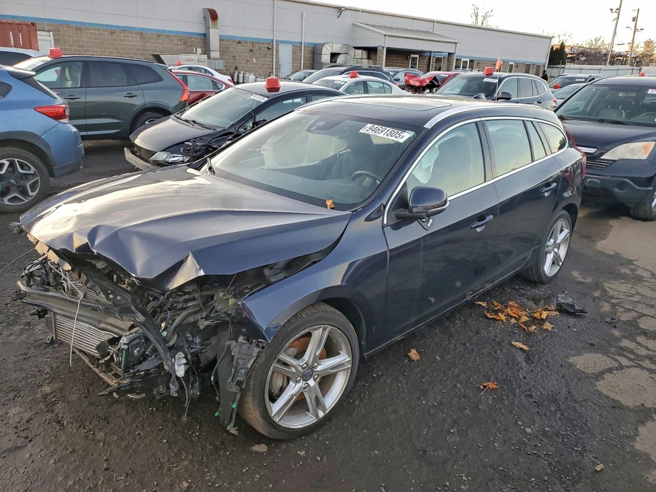 2016 Volvo V60 Premier