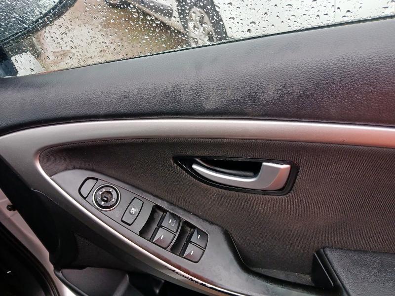 2015 HYUNDAI I30 1.6 CRDI BLUE DRIVE SE NAV 5DR DCT