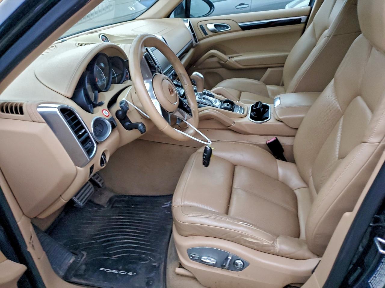 2015 Porsche Cayenne S VIN: WP1AB2A2XFLA56687 Lot: 96706955