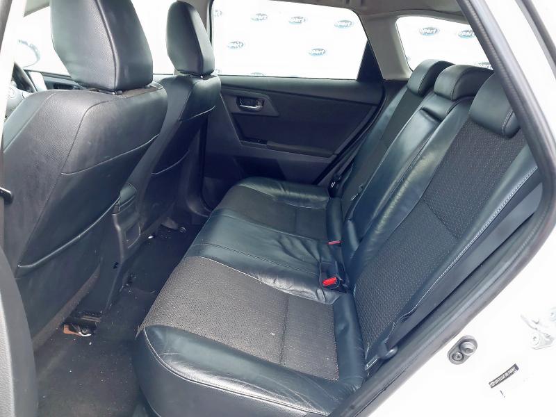 2015 TOYOTA AURIS 1.8 VVTI HYBRID EXCEL 5DR CVT AUTO [NAV]