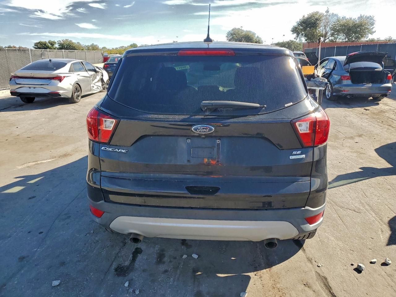 2019 Ford Escape Se VIN: 1FMCU0GD2KUA06982 Lot: 96941185