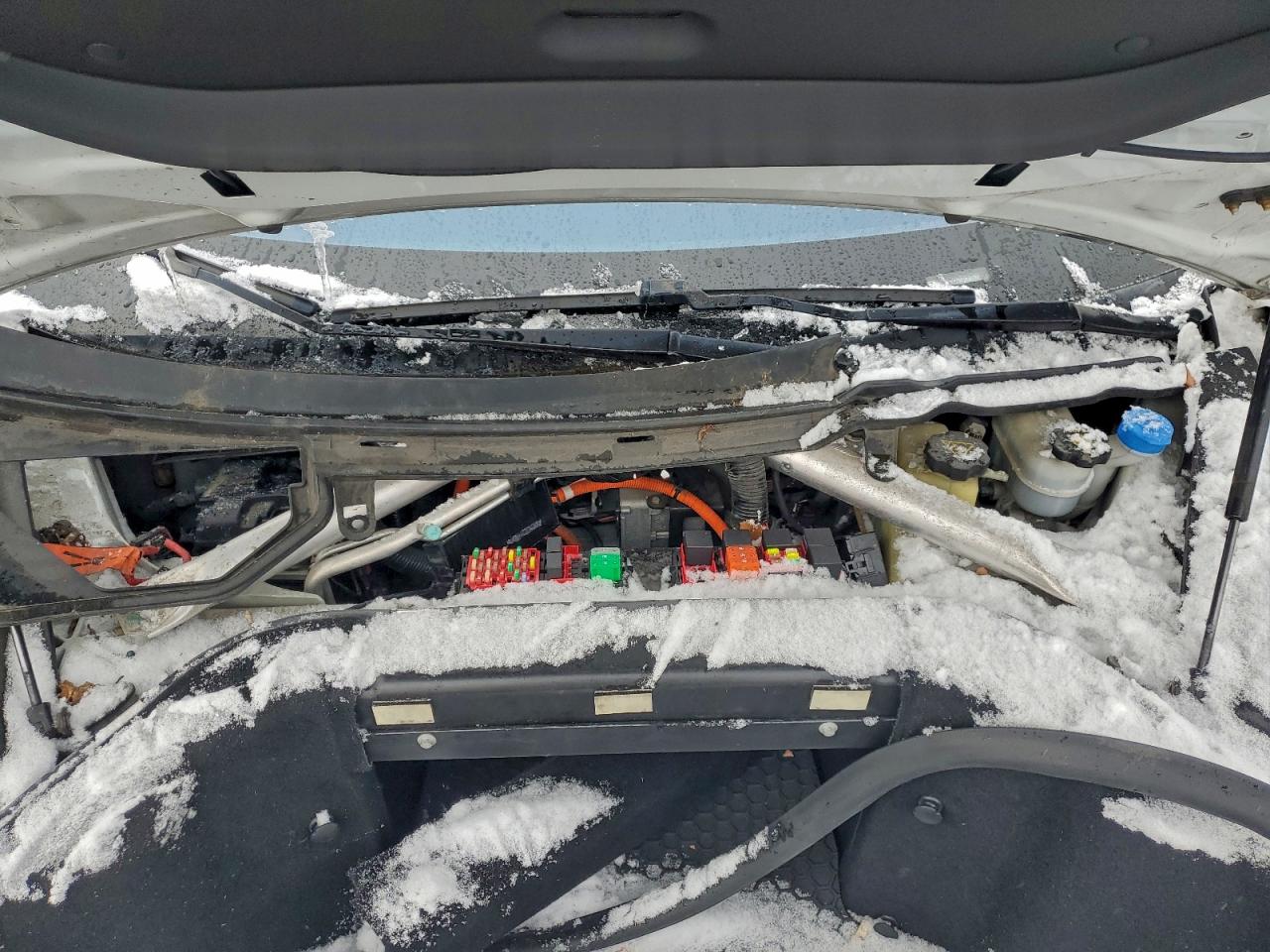 2014 Tesla Model S VIN: 5YJSA1S18EFP35271 Lot: 94792705