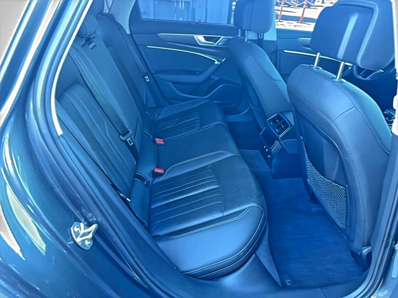 Фото: WAUL2AF21KN060183