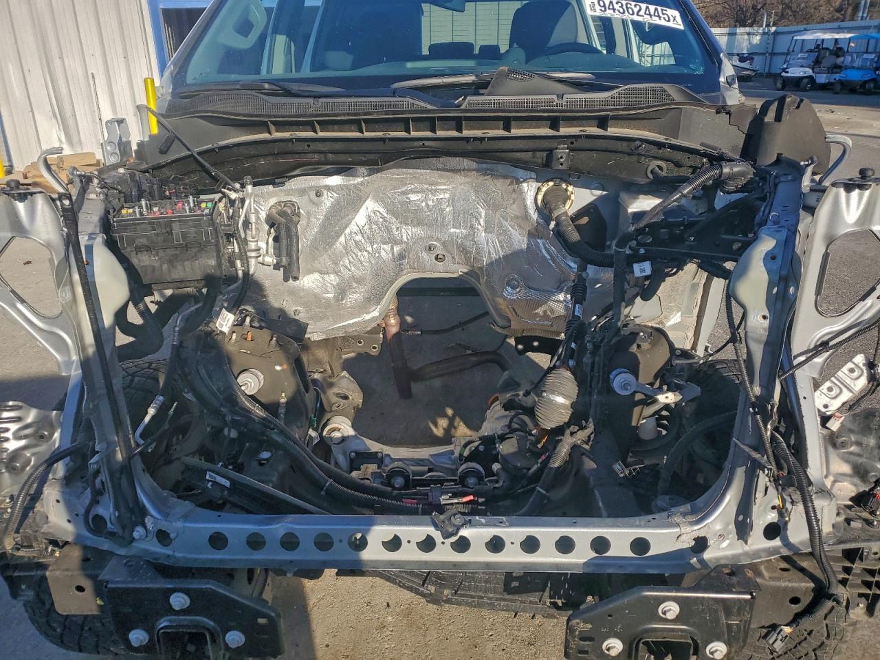 2025 Chevrolet Silverado K1500 Trail Boss Custom VIN: 3GCUKCED2SG189385 Lot: 94362445