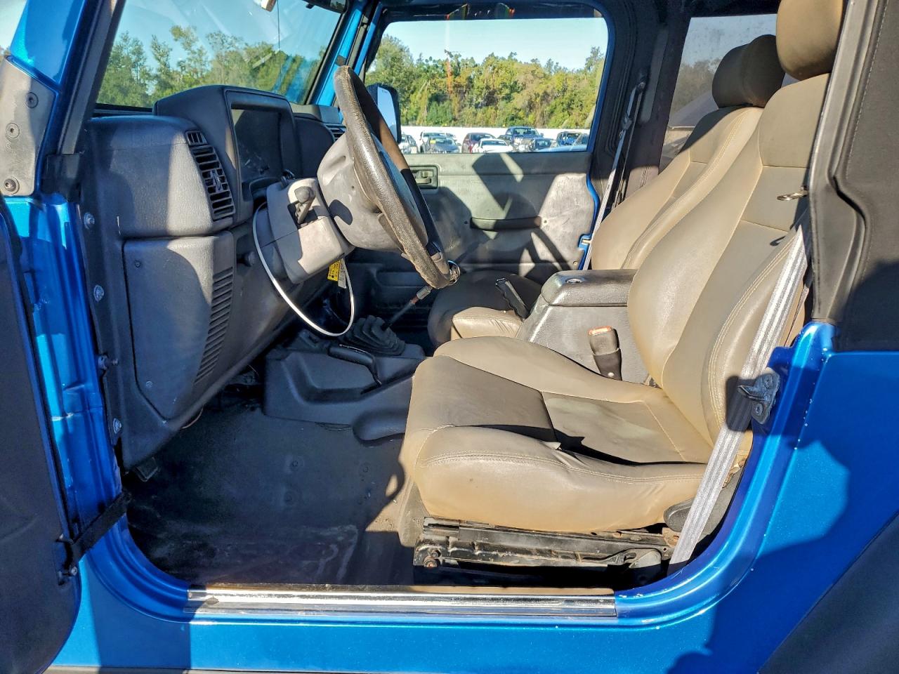 1990 Jeep Wrangler / Yj VIN: 2J4FY29T6LJ541374 Lot: 94366575