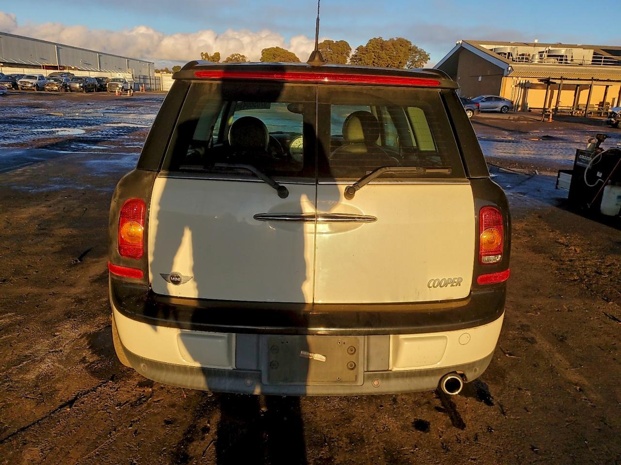 2010 Mini Cooper Clubman VIN: WMWML3C51ATX39053 Lot: 97056045