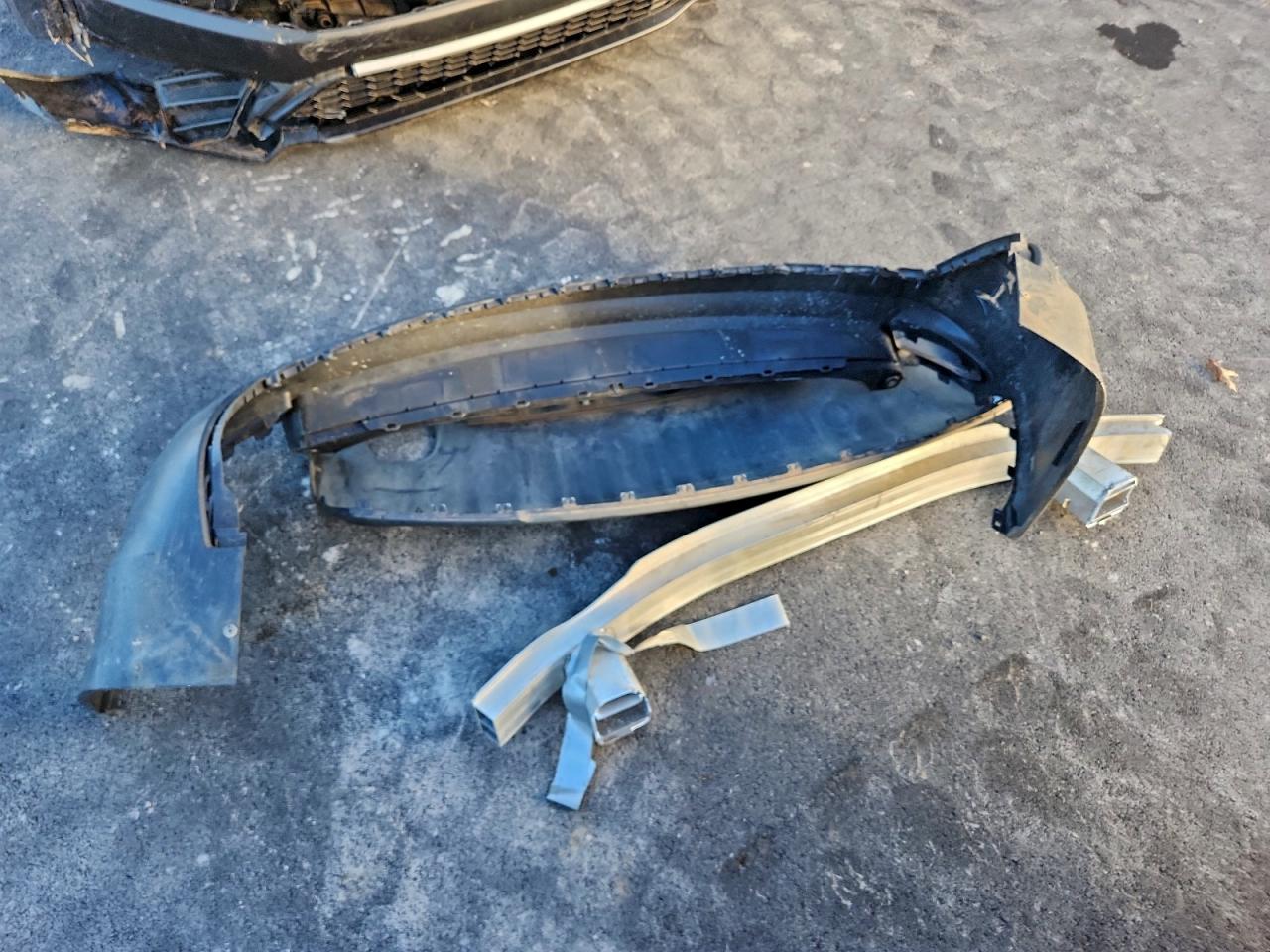 2019 Jeep Cherokee Latitude VIN: 1C4PJMCB9KD414549 Lot: 94911985