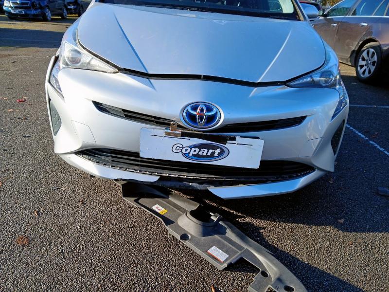 2016 TOYOTA PRIUS HYBRID 