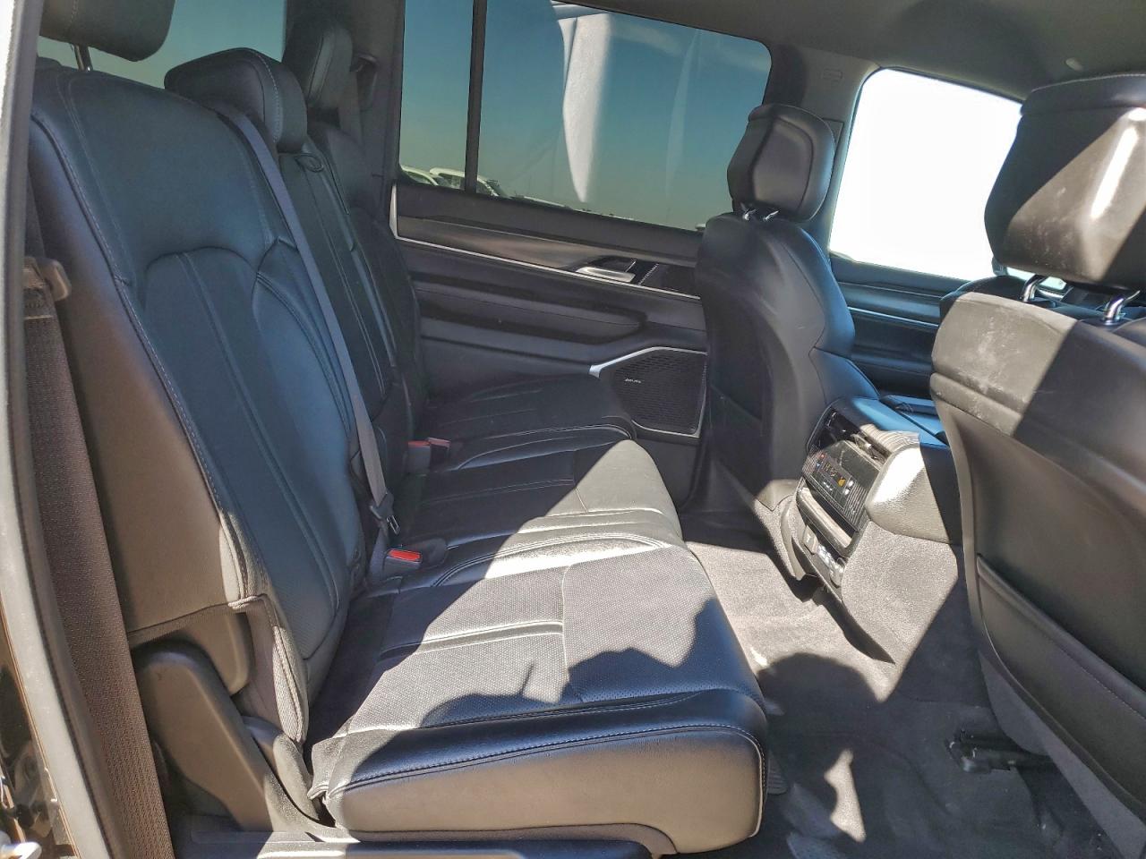 2024 Jeep Wagoneer Series Ii VIN: 1C4SJVBP5RS136252 Lot: 94909065