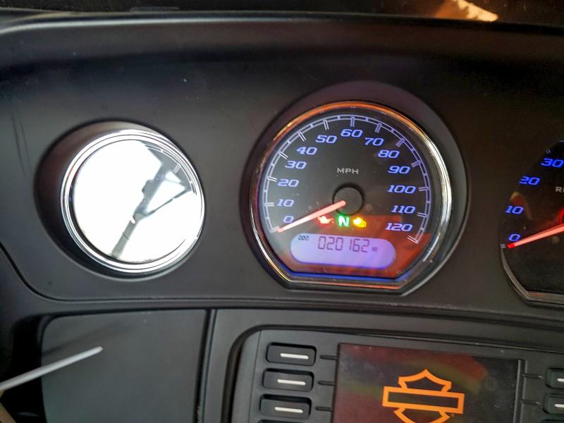 2019 HARLEY-DAVIDSON FLHX   