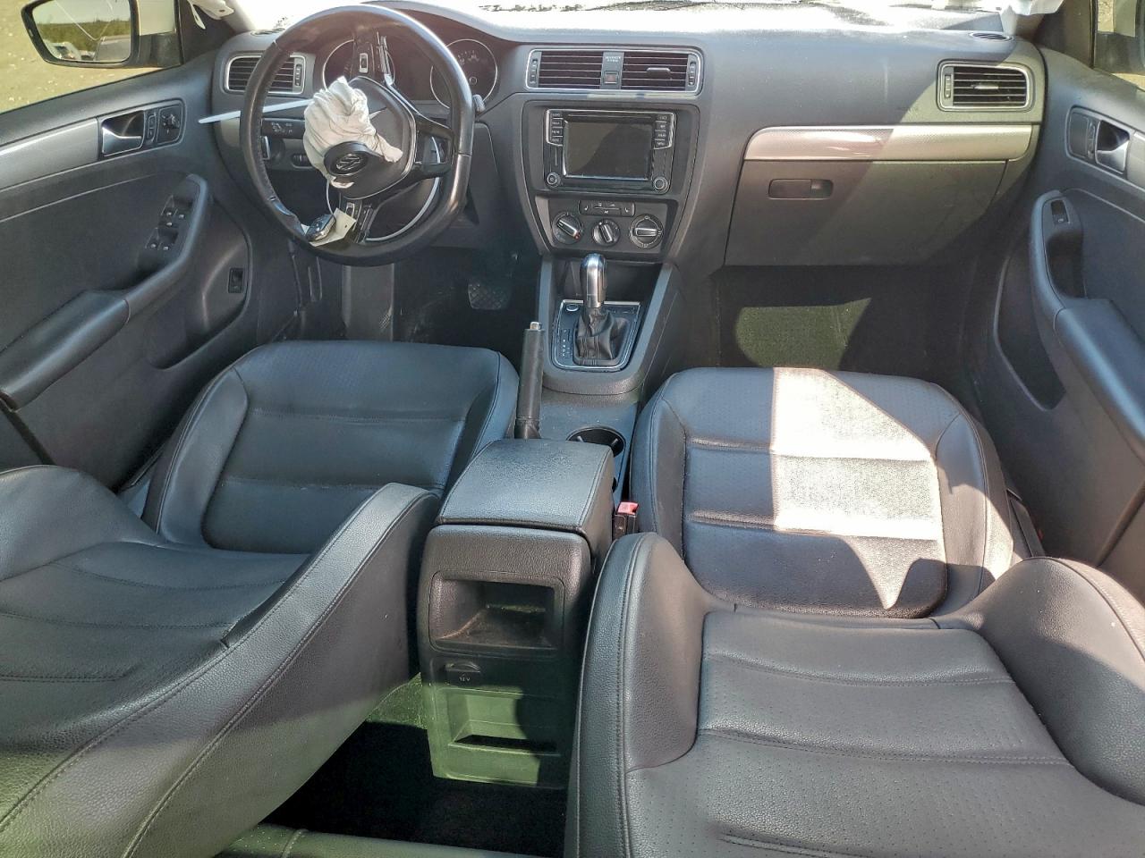 2018 Volkswagen Jetta Se VIN: 3VWDB7AJ7JM232604 Lot: 94888835