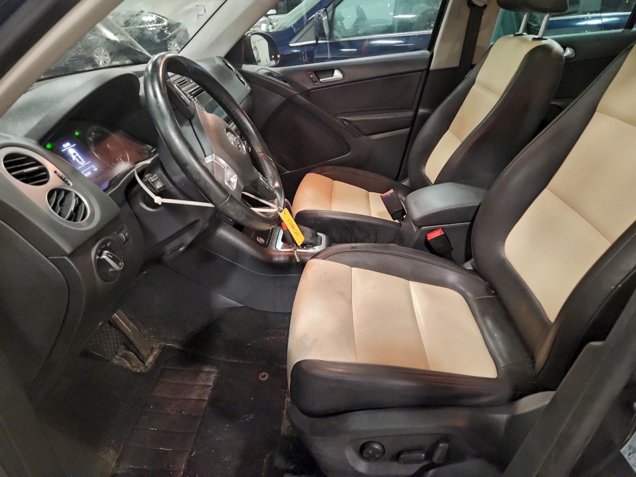 2017 Volkswagen Tiguan Wolfsburg VIN: WVGRV7AX4HK026691 Lot: 96330265