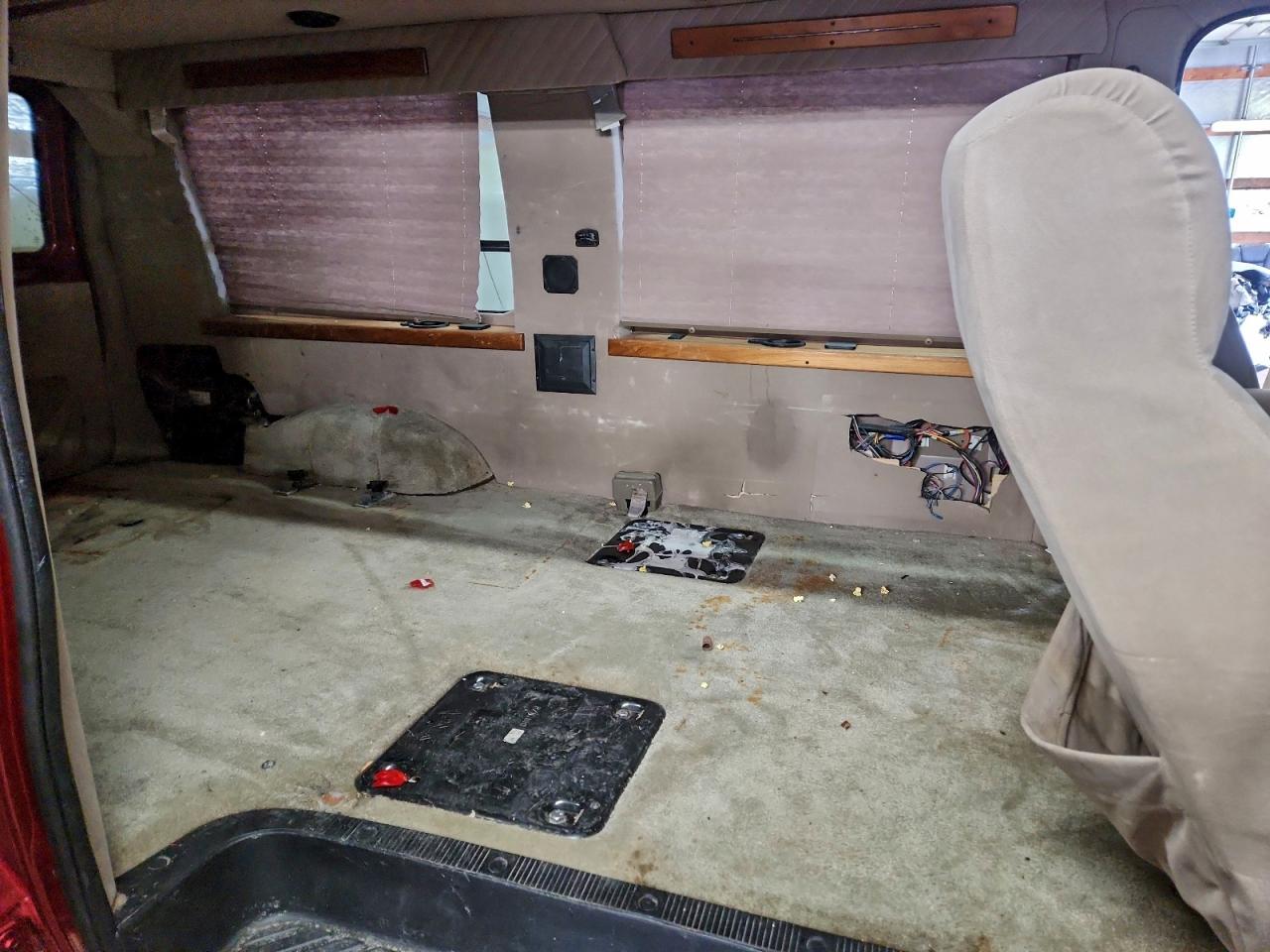 2002 Ford Econoline E150 Van VIN: 1FDRE14L32HB01312 Lot: 93148065